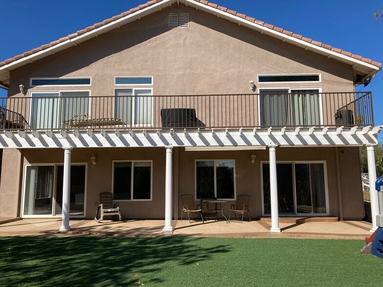 Primary Photo - 11112 Calgary Way