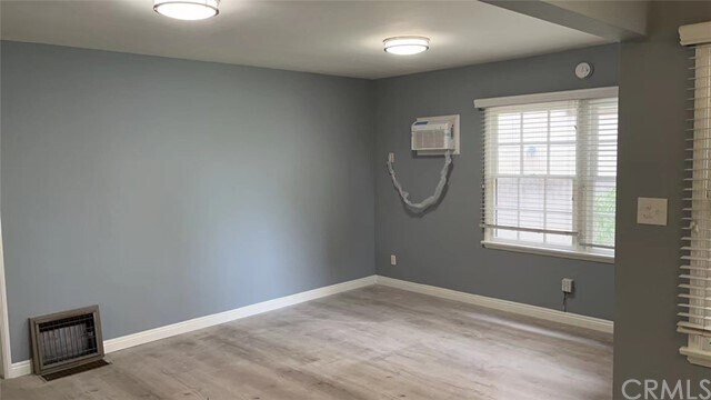 Building Photo - 347 S Sierra Madre Blvd