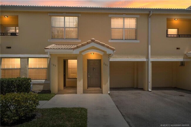 Building Photo - 170 SW Peacock Blvd