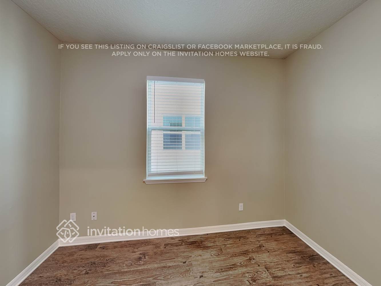 Building Photo - 2275 Bur Oak Blvd