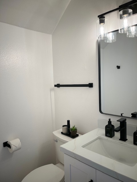 Main level bathroom - 7986 Camino Kiosco