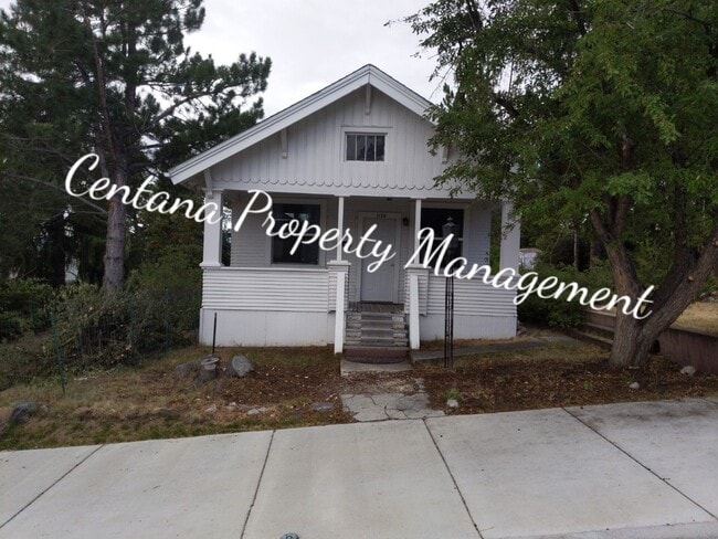 Building Photo - 2 Bedroom 1 Bath walking distance to Montana Tech