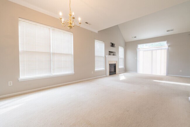 Building Photo - 4022 Holston Ct