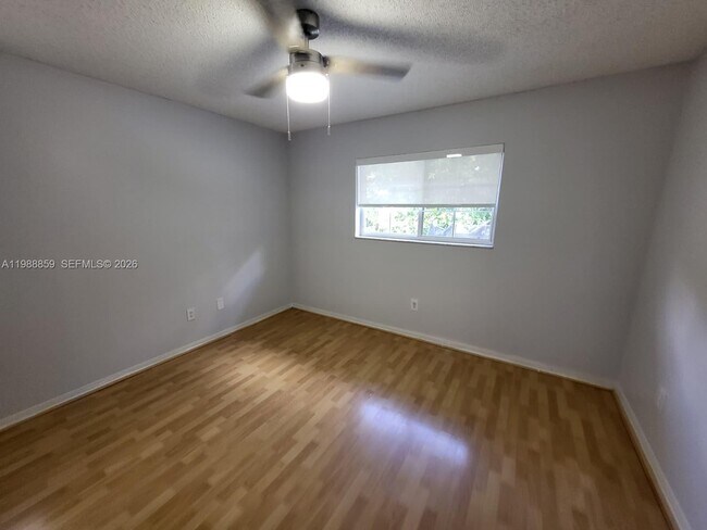 Building Photo - 9749 SW 213th Terrace