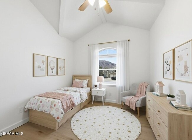 Building Photo - 10916 Loma De Luz Pl