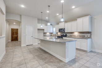 Building Photo - 6605 Roaring Creek