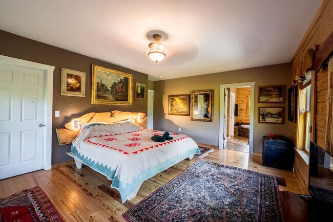 Building Photo - 7223 Ferry Rd