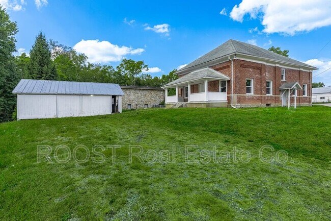 Building Photo - 2445 Infirmary Rd