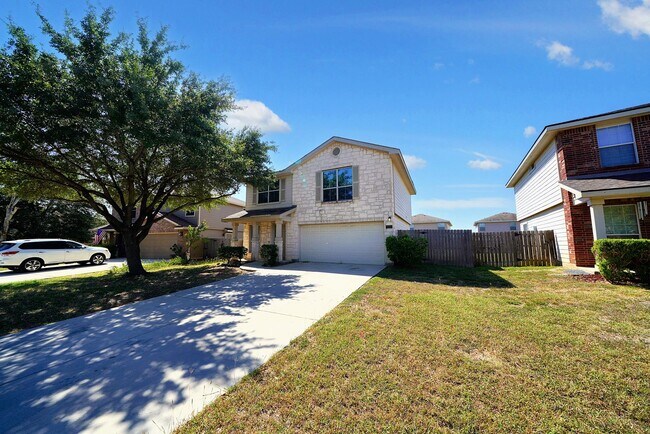 Building Photo - Lovely Home in Gated Universal City Neighb...