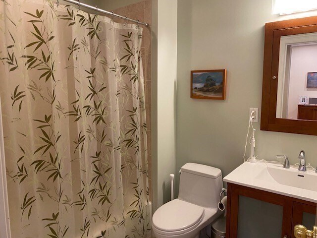 Building Photo - 85-87 Francis St