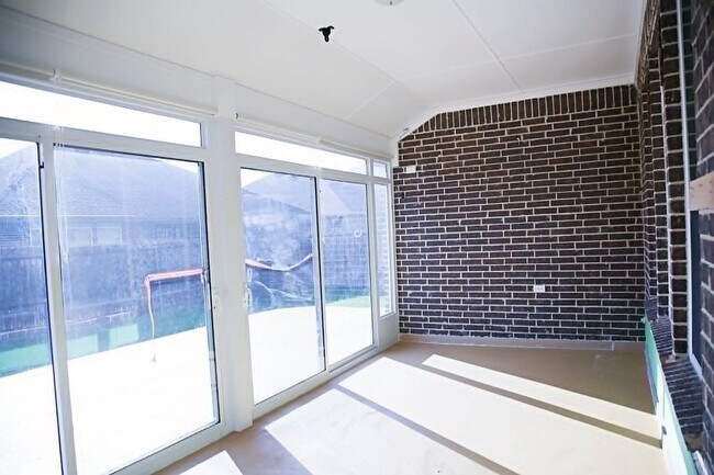 Building Photo - 8121 Belgian Blue Ct