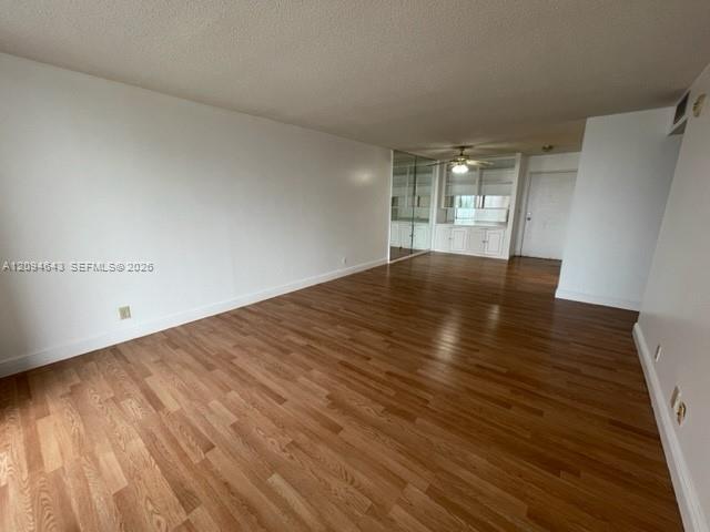 Building Photo - 470 Executive Center Dr