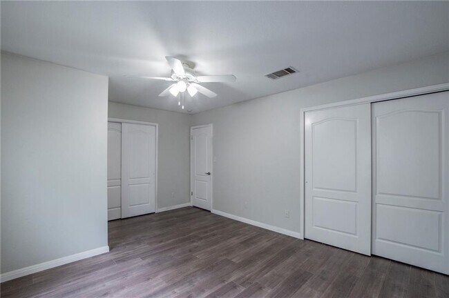 Building Photo - 17928 Narsitin Ln