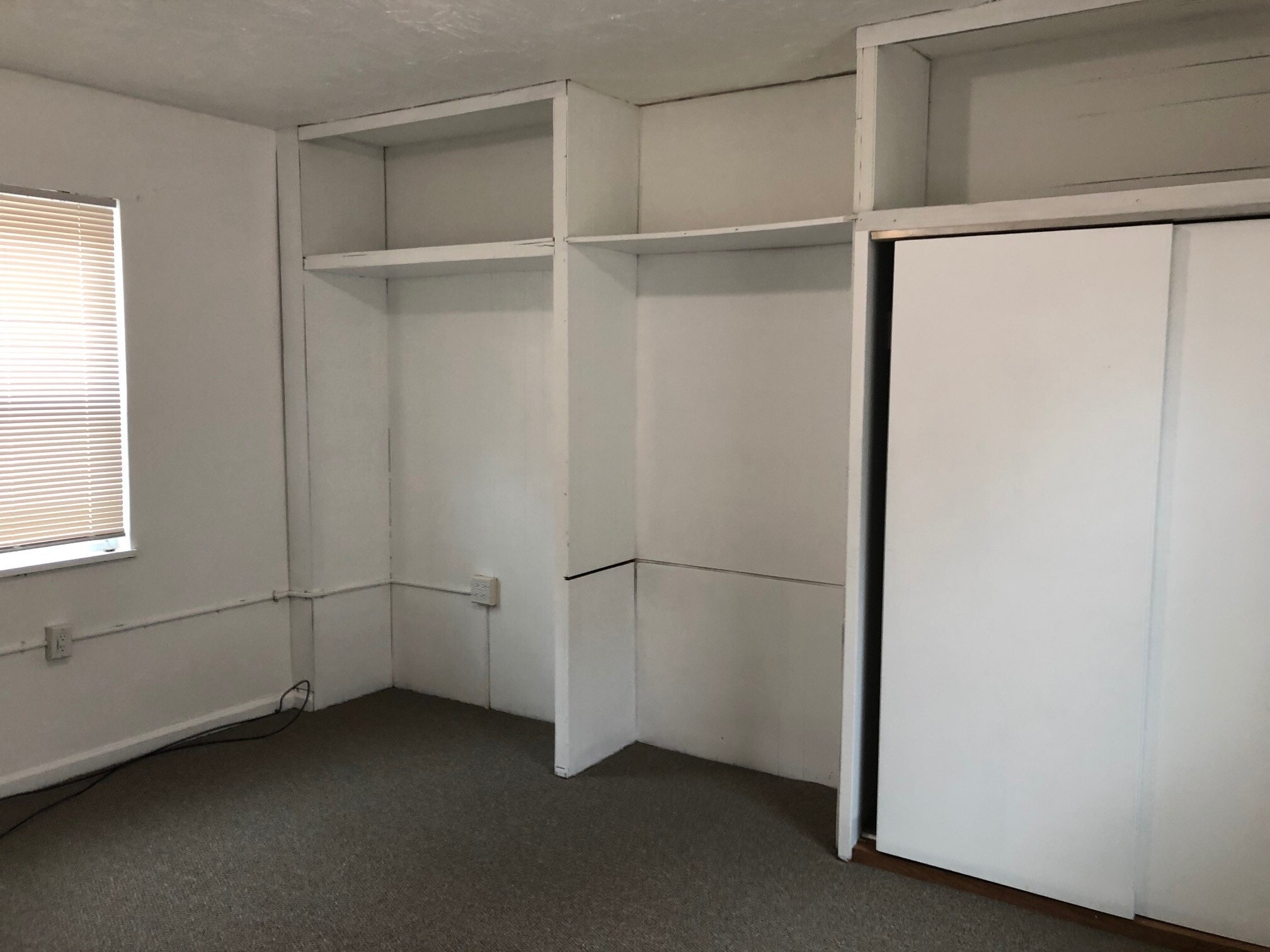 Building Photo - 50 Boundary St