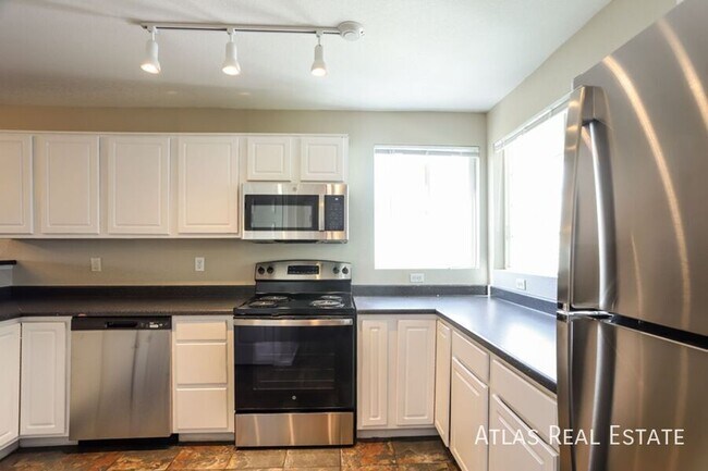 Building Photo - 19558 E 18th Ave