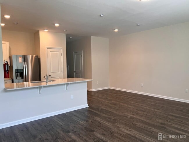 Building Photo - 309 Mazzeo Dr