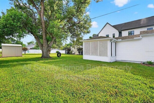 Building Photo - 1106 W Peninsular St