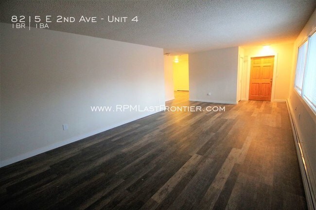 Building Photo - 8215 E 2nd Ave