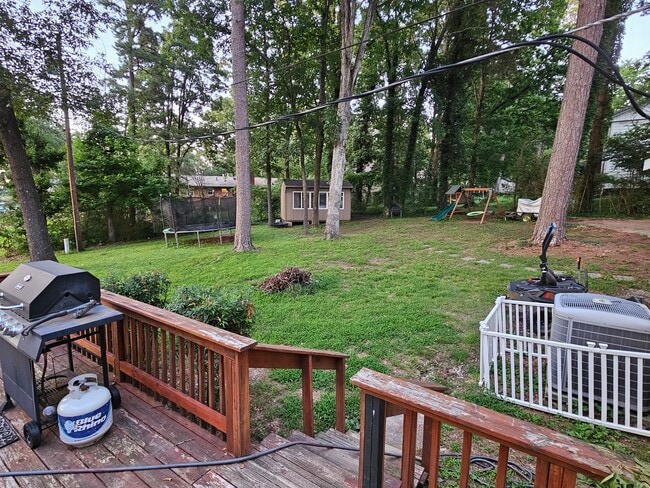 Building Photo - 175 Bluff View Dr