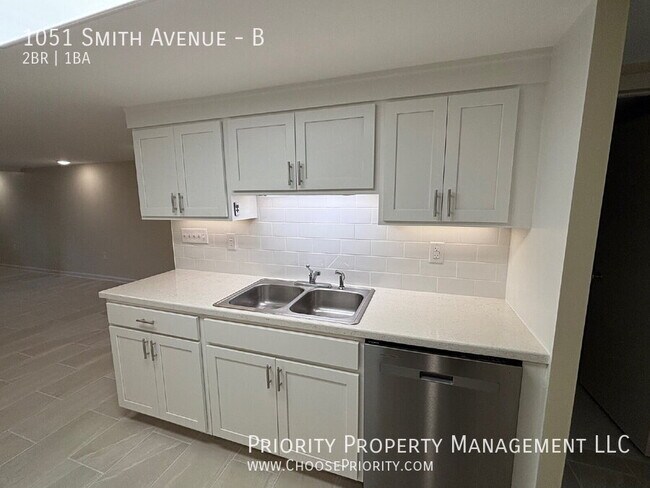 Building Photo - 1051 Smith Ave