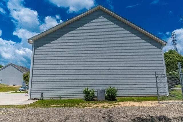 Building Photo - 1916F Young Road Southeast, Unit Furnished