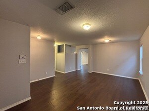 Building Photo - 1006 Avocet