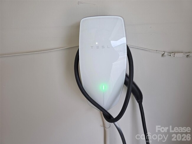 Building Photo - 3309 Timber Ml Dr