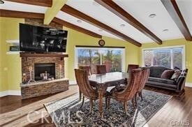 Building Photo - 2440 Los Alisos Dr