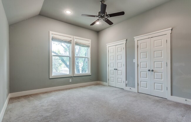 Building Photo - LUXURY ALAMO HEIGHTS 4-BEDROOM BY DABNEY HOMES