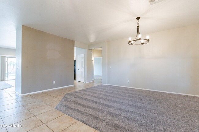 Building Photo - 1245 E San Carlos Way