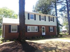 Building Photo - 5115 Seaton Ct