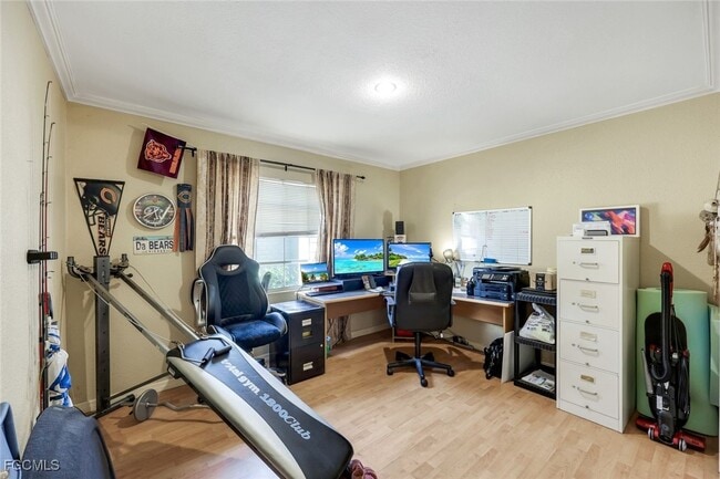 Building Photo - 6300 South Pointe Blvd