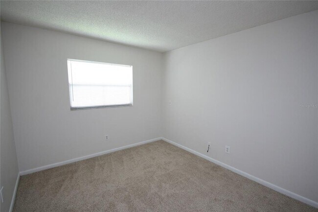 Building Photo - 17839 Sunrise Dr