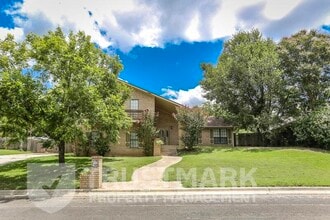 Building Photo - 1905 Elk Trail