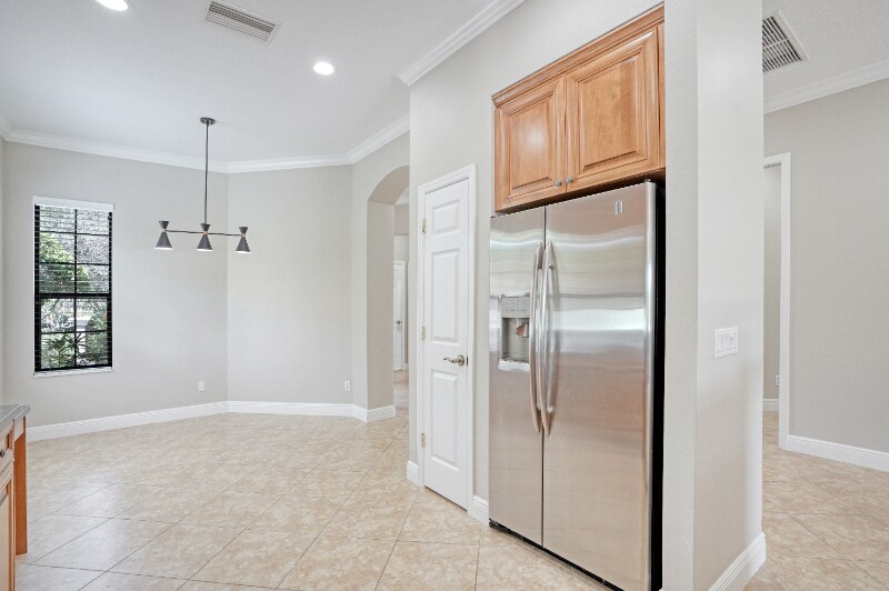 Building Photo - 7423 Wexford Ct