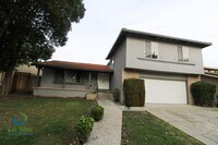 Building Photo - $4595 - Large spacious updated 4 Bed/2.5 B...