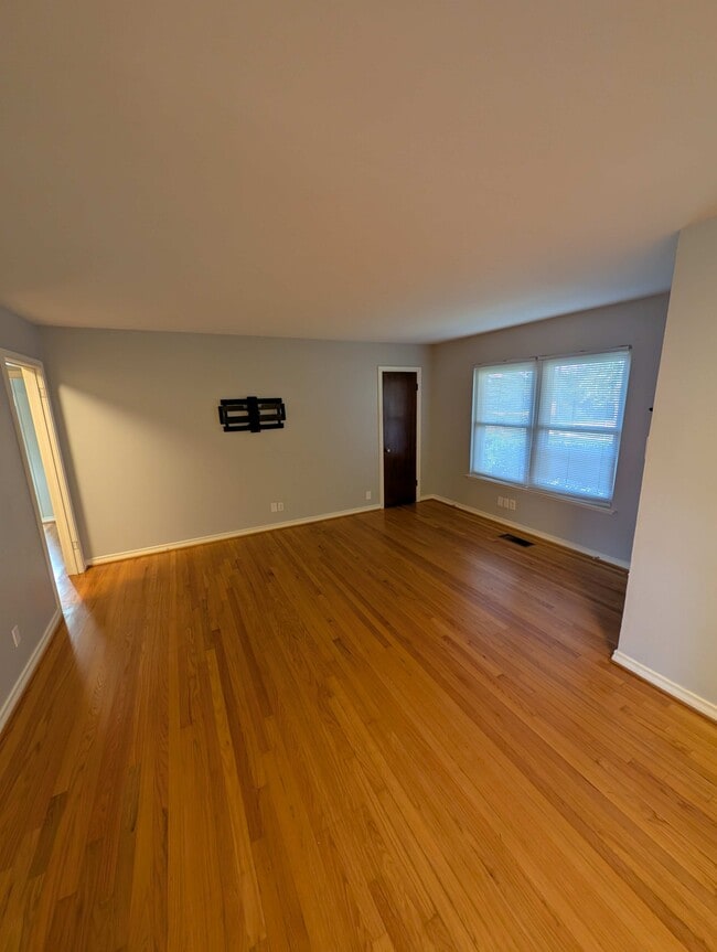 Building Photo - 10316 Lavano Ln