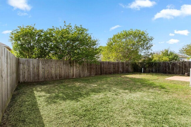 Building Photo - 1204 Gerona Blvd