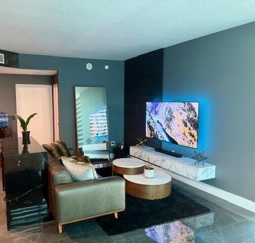 Building Photo - 1900 N Bayshore Dr