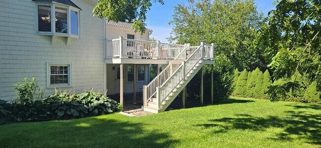 Building Photo - 391 Browns Ln