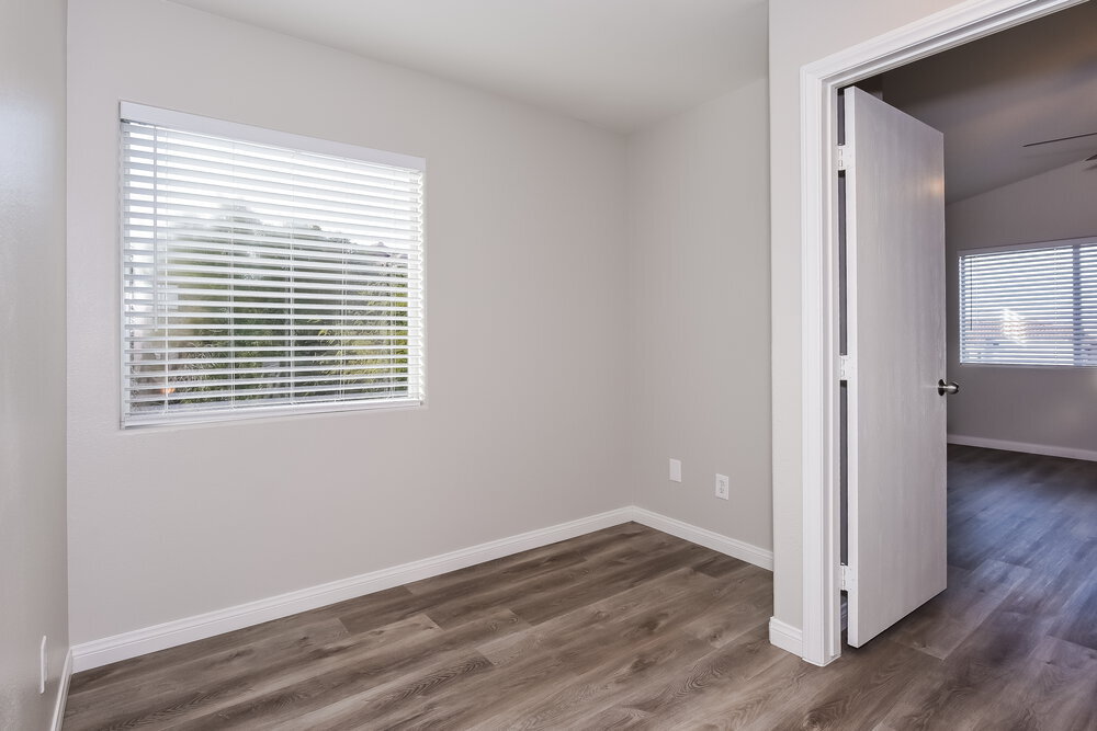 Building Photo - 698 Blooming Sage Ct