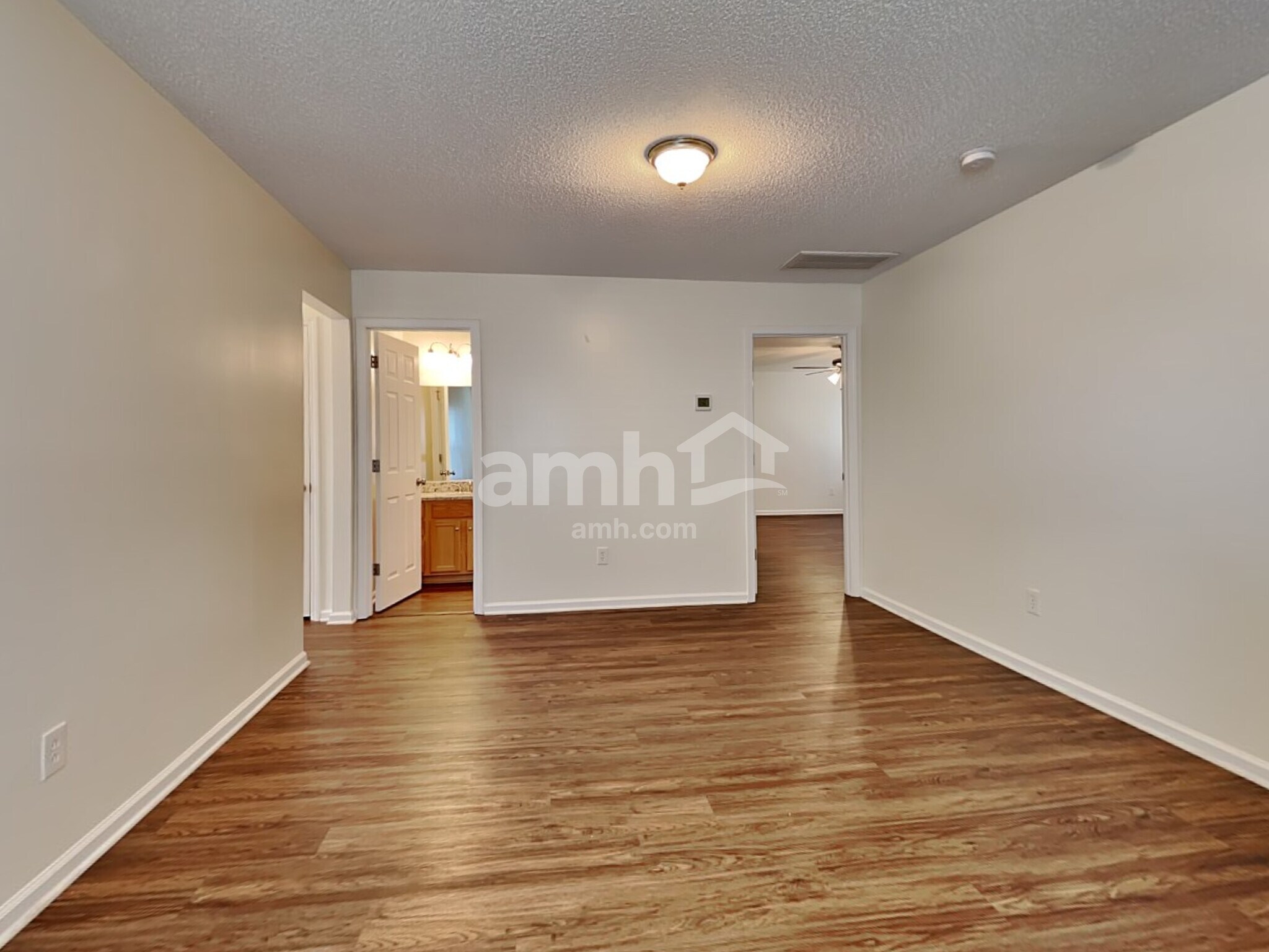 Building Photo - 3010 Kinswood Ln