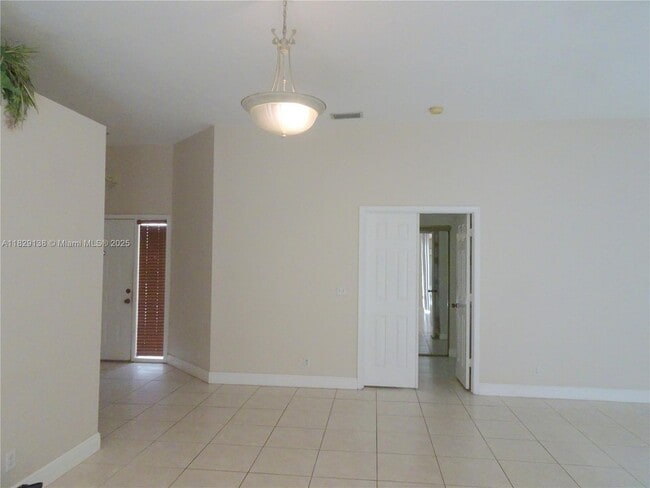 Building Photo - 10281 NW 11th Ct