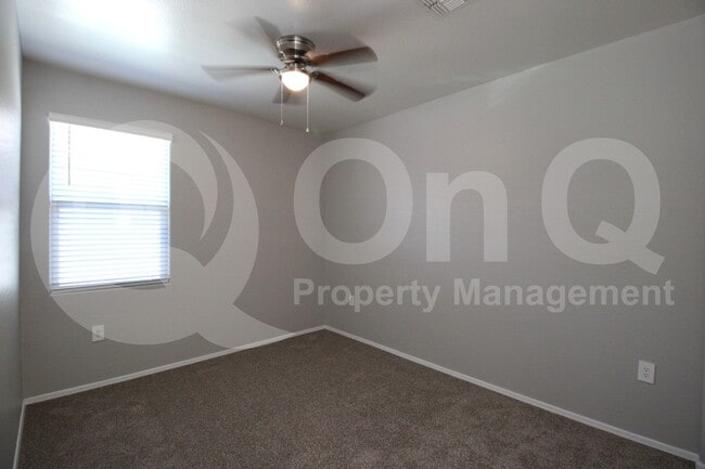 Building Photo - 35408 W San Alvarez Ave