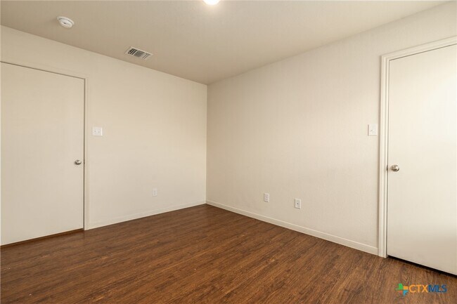 Building Photo - 5701 Rustler Dr