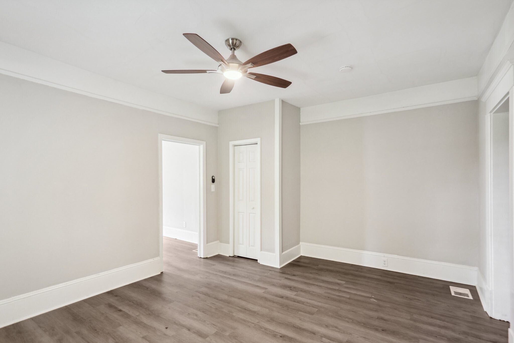 Building Photo - 2728 Tallulah Dr NE