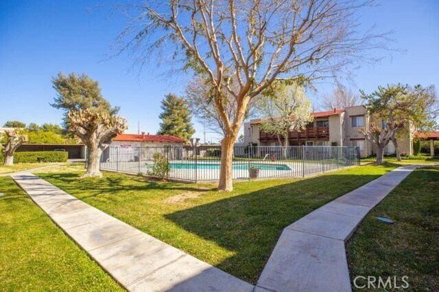 Building Photo - 2040 W Avenue J13