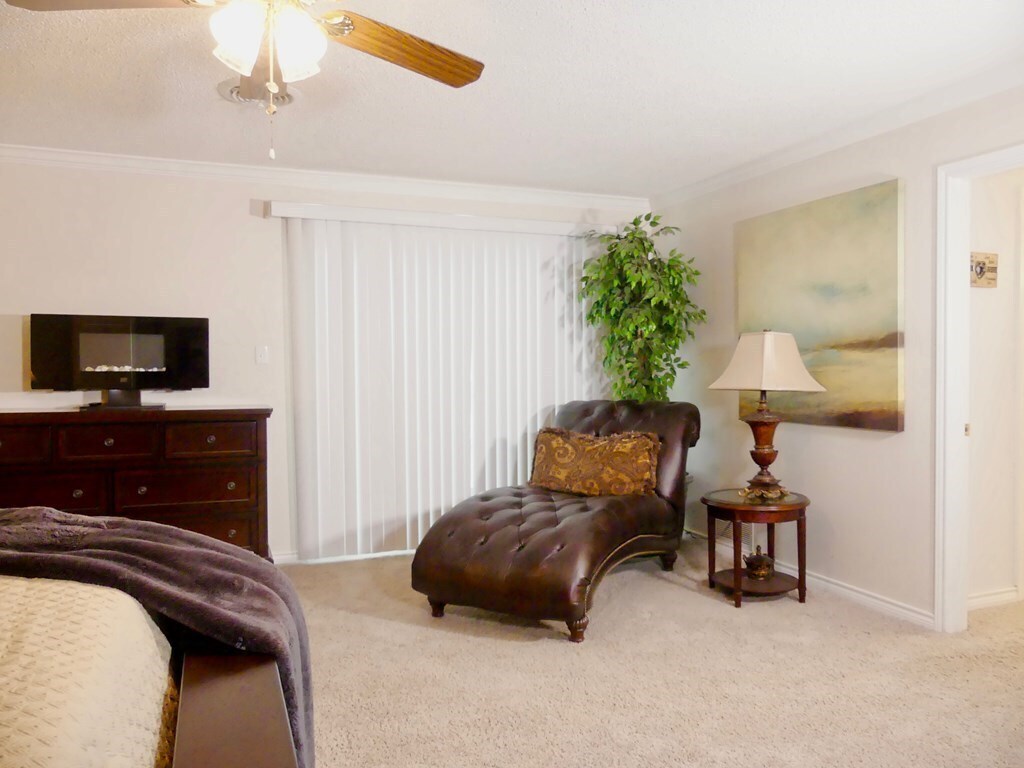 Building Photo - 1312 NW 15th St