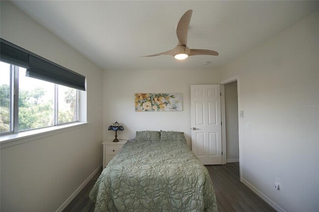 Building Photo - 6325 Newtown Cir