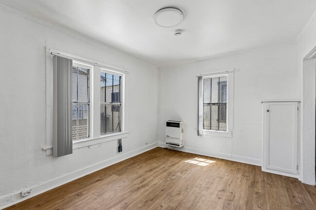 Floorplan - 4214-4240 S. Hoover St.